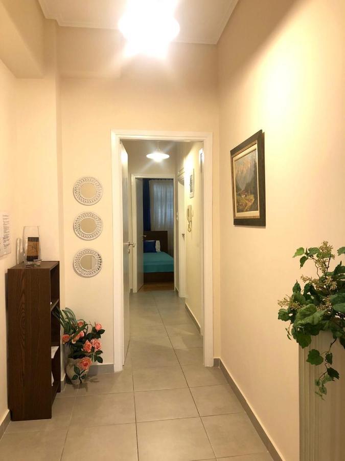 Comfortable Apt , 5 Min Walk To Acropolis Афіни Екстер'єр фото